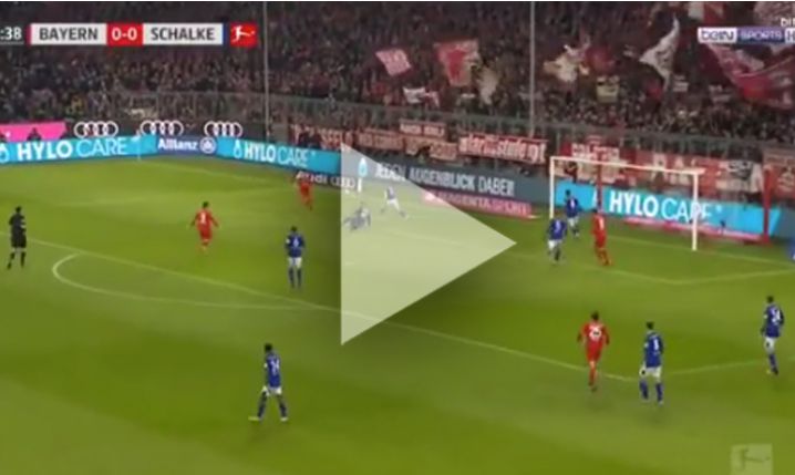 Lewandowski ŁADUJE GOLA w 6 minucie z Schalke! 1-0 [VIDEO]